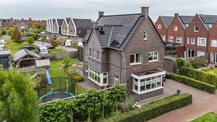 Oude Merenweg 10 in Meerstad