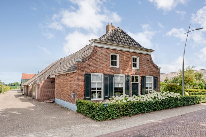 Oude Rijksweg 170 in Staphorst
