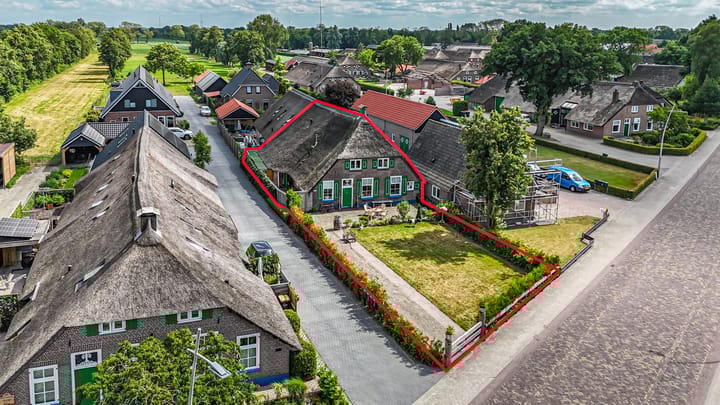 Oude Rijksweg 263 in Rouveen foto