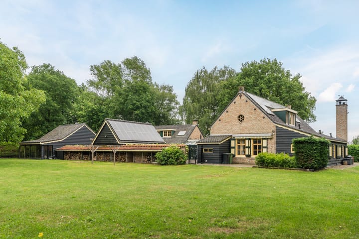 Photo of property Oude Stee 11, Hoogerheide