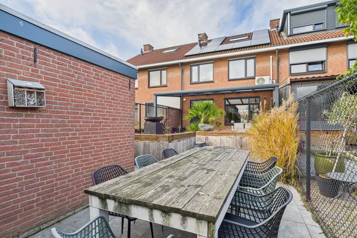 Photo of property Oude Vaart 20, Terneuzen