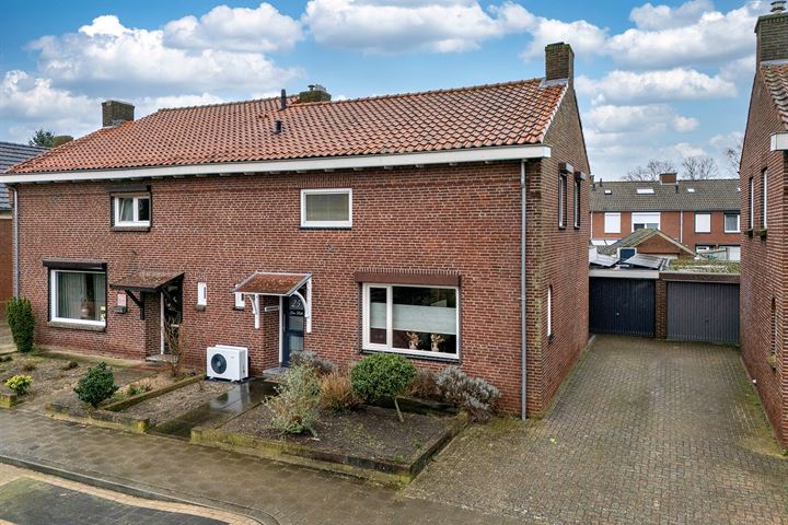 Photo of property Oude Venloseweg 25, Velden