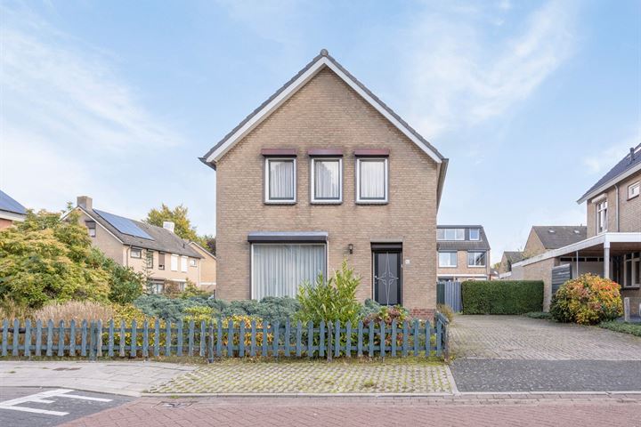 Oudebaan 66 in Milsbeek