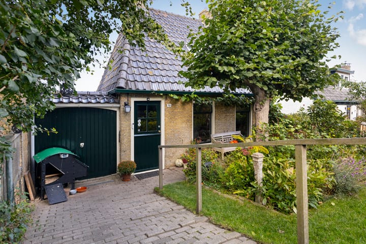 Oudebildtdijk 768 in St.-Jacobiparochie