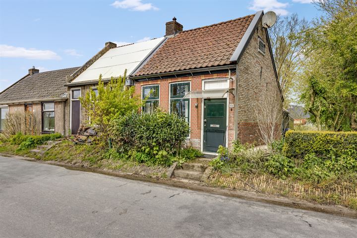 Oudebildtdijk 858 in St.-Jacobiparochie