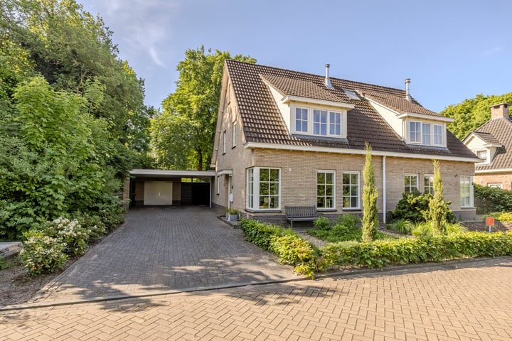 Oudelaarstraat 2 in Balkbrug