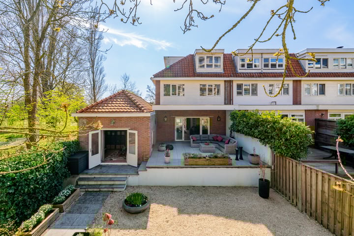 Ouderkerkerlaan 112 in Amstelveen