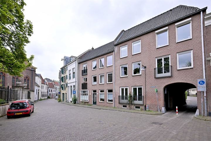 Oudewand 114 in Zutphen