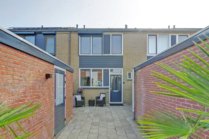 Photo of property Oudhof 10, Goes