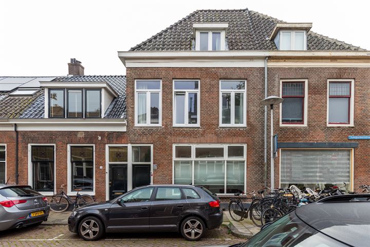 Oudwijkerdwarsstraat 1 in Utrecht