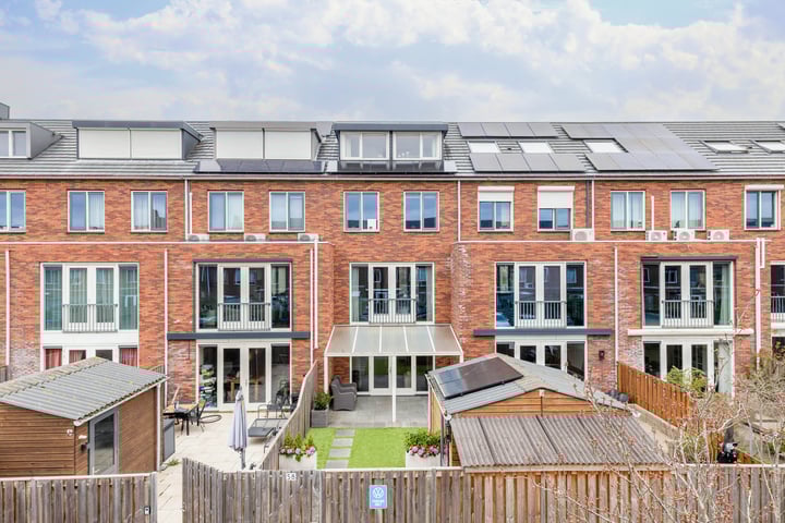 Photo of property Oudzoom 58, Bergschenhoek