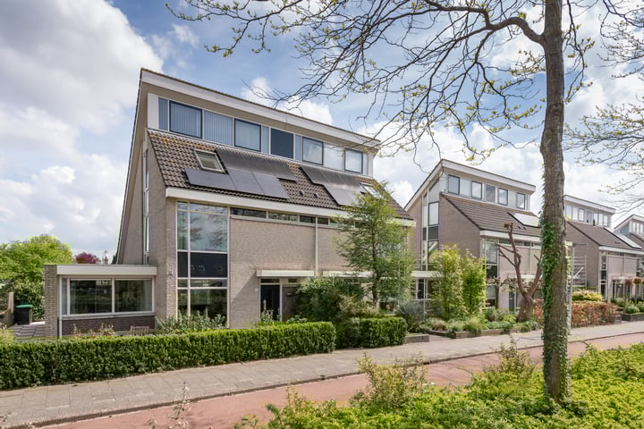 Photo of property Ouvertureweg 2, Barendrecht