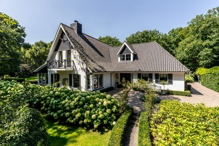 Overboslaan 20 in Oostvoorne