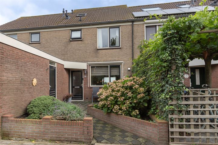 Overbuurt 17 in Rijnsaterwoude