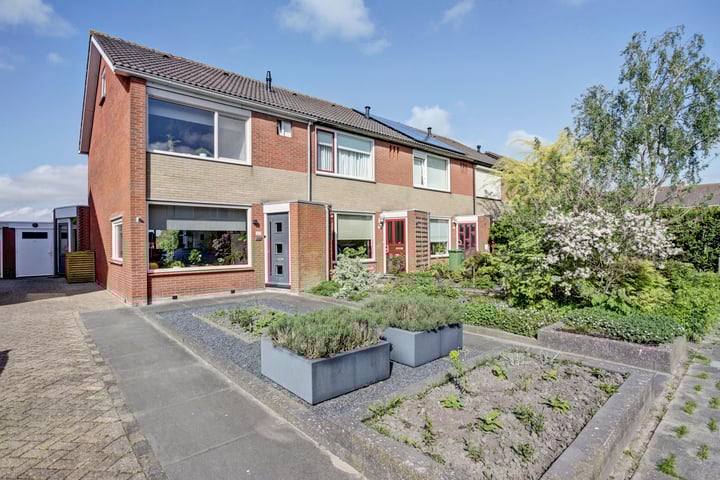 Overdorpstraat 104 in De Goorn