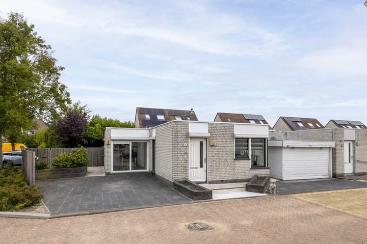 Photo of property Overlaat 40, Sliedrecht
