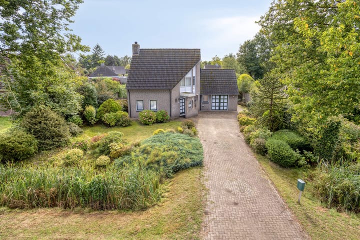 Photo of property Overlangelseweg 12A, Overlangel