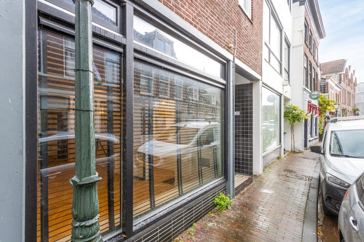 Overschiese Dorpsstraat 30 in Rotterdam