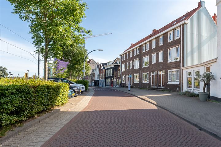 Overschiesestraat 46B in Schiedam