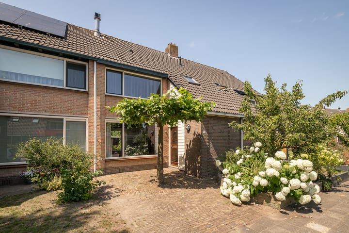 Overstort 5 in Grootebroek