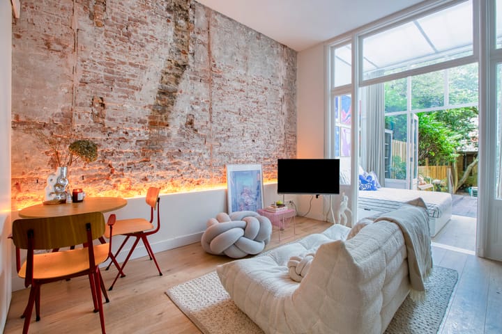 Overtoom 10B in Amsterdam