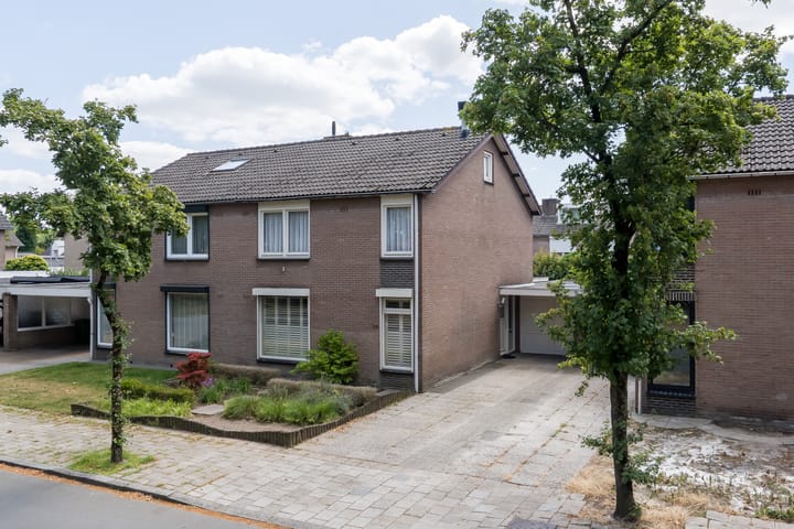 Overweertstraat 106 in Weert