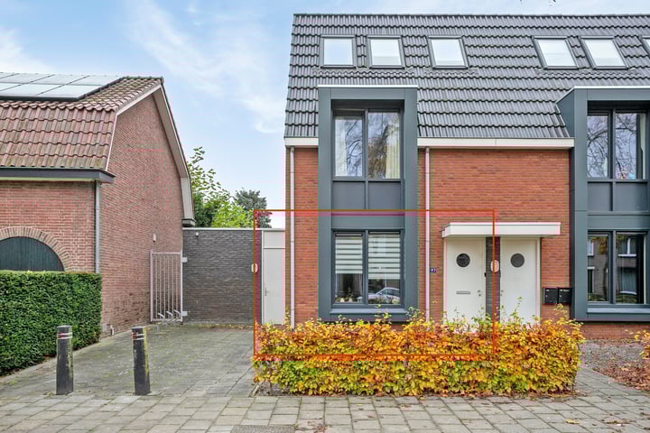Photo of property Overweertstraat 97, Weert