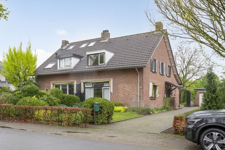 Oxrooi 10 in Helmond