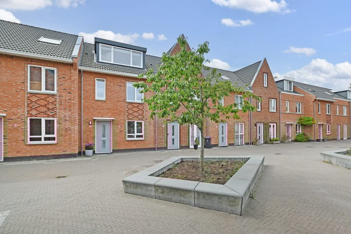 Oyevaerswey 9 in Rijswijk Foto