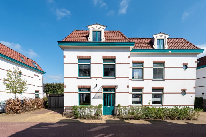 P.A. Weeldenburgpad 8 in Hilversum