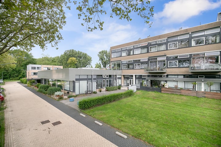 P C Boutenssingel 145 in Capelle aan den IJssel