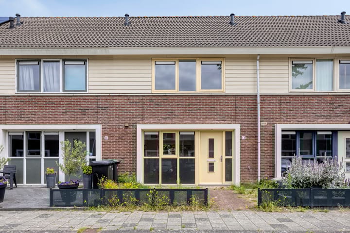 P.C. Boutensstraat 13 in Almere