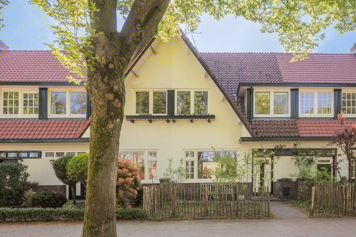 Photo of property P.C. Hooftstraat 14, Arnhem