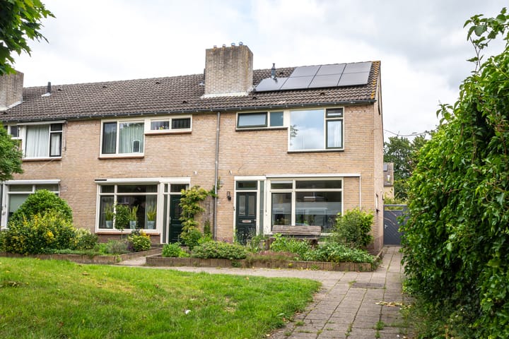 P.C. Hooftstraat 23 in Goor