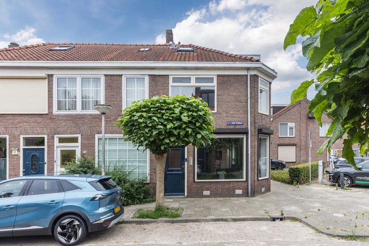 P.C. Hooftstraat 24 in Tilburg