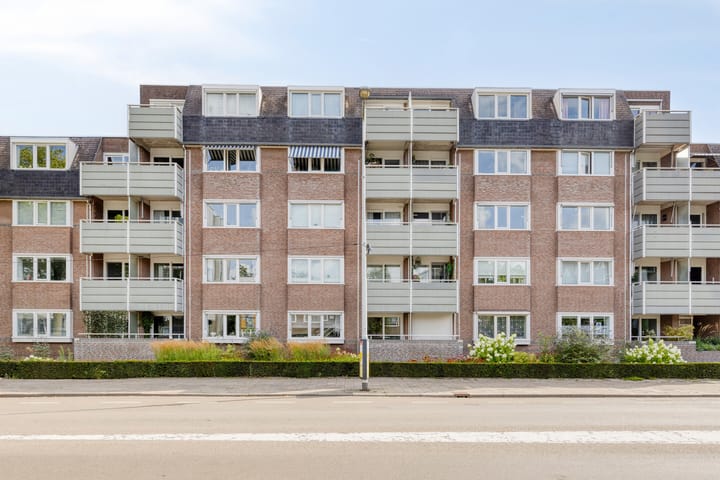 Photo of property P Czn Hooftlaan 11, Eindhoven