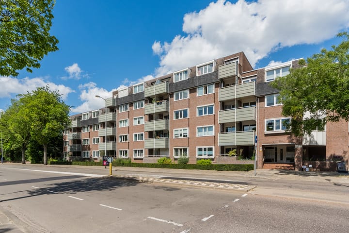 P Czn Hooftlaan 13 in Eindhoven