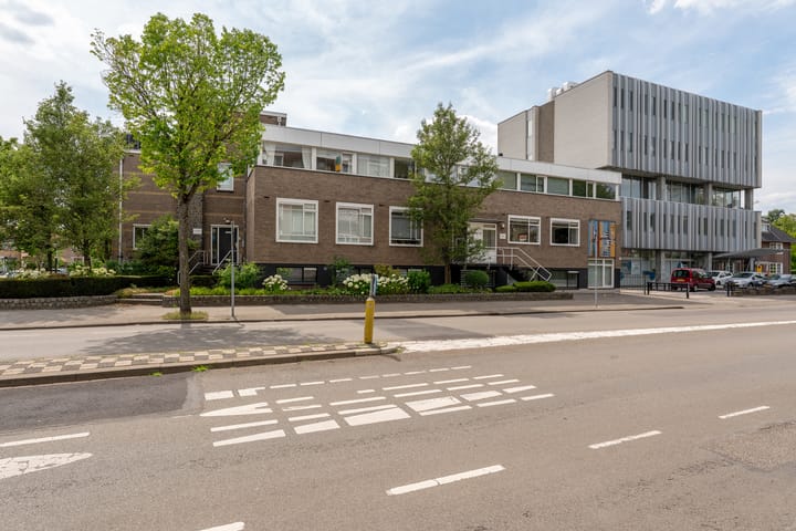 P Czn Hooftlaan 4 in Eindhoven