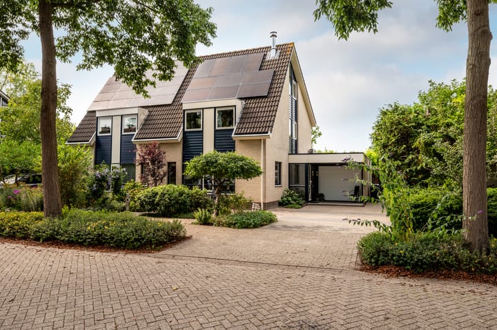 P. Ellingstraat 22 in Almere