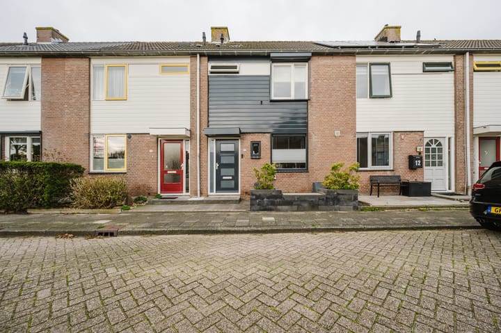 Photo of property P. Hellendaalstraat 14, Spijkenisse