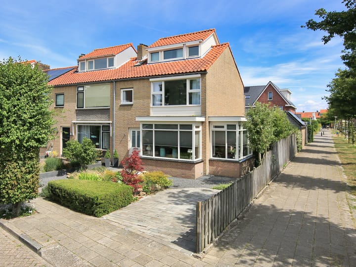 P J Warmerdamstraat 22 in De Zilk