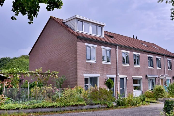 Photo of property P. Reichholtstraat 23, Colmschate