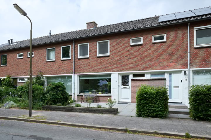 P. van Schravendijkstraat 20 in Ter Aar