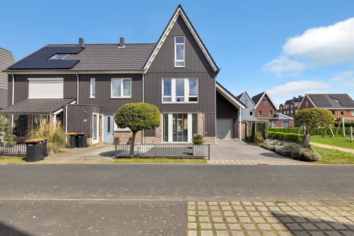 Paaldijk 192 in Zwaag
