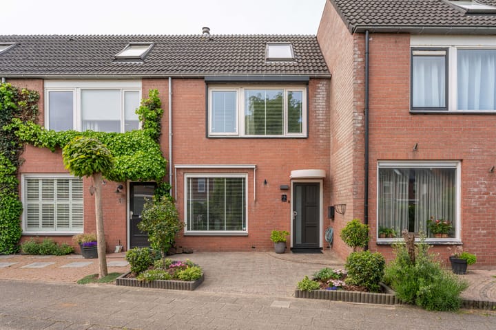 Paardebloem 16 in Rijnsburg
