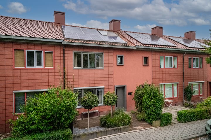 Paardebloemstraat 32 in Arnhem Foto