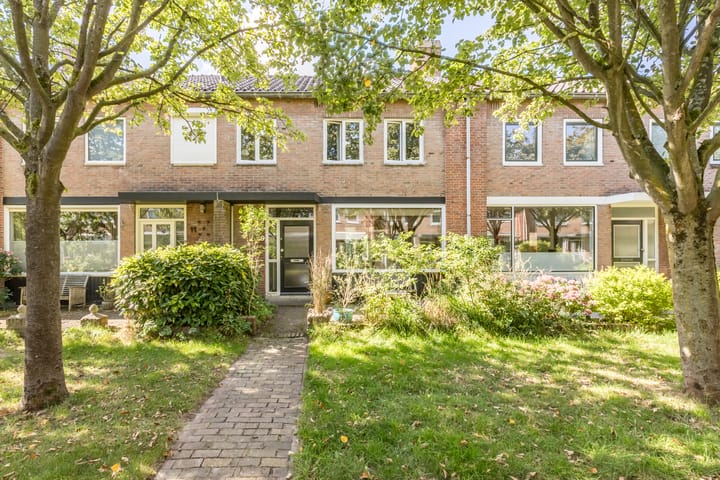 Photo of property Paardeweijdt 9, Heiloo
