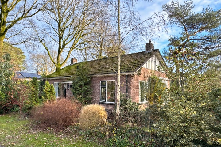 Paasbergstraat 1 in Aalden