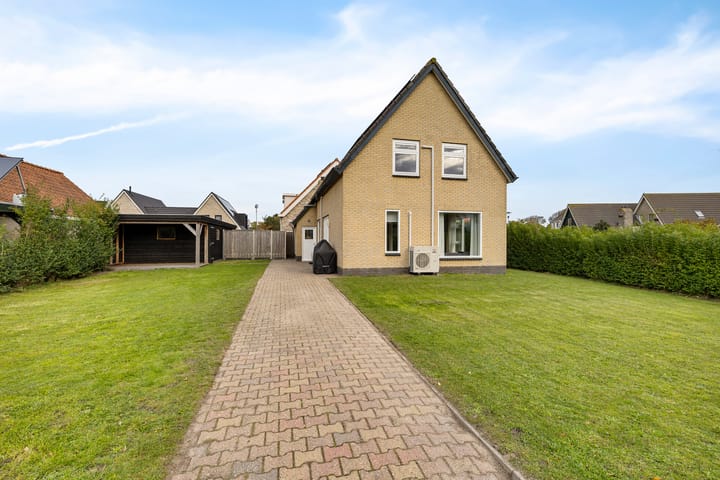 Photo of property Paasduinweg 6, Buren