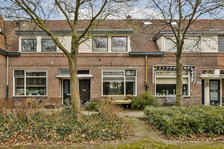 Padoxlaan 11 in Warmond